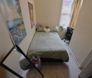 3 bedroom House in Hyde Park, Leeds - Photo 1