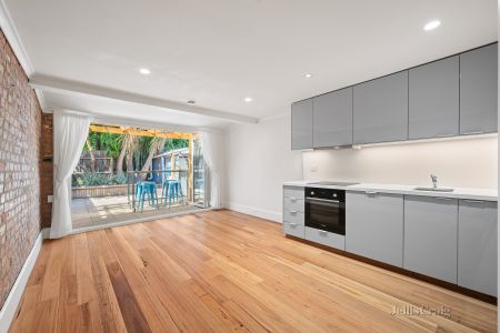 100 Rose Street, Fitzroy VIC 3065 - House For Rent | Domain - Photo 5