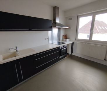 Location Appartement 4 pièces 86m² - Photo 2