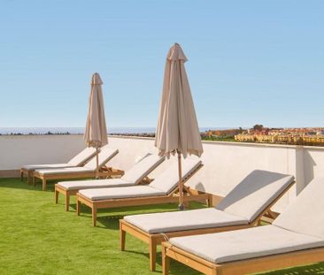 Luxury Flat for rent in Marbella, Spain - Photo 5