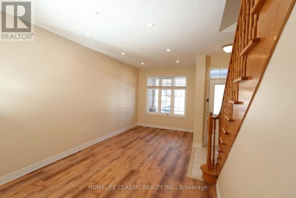 41 CHELTON DR DRIVE - Photo 1