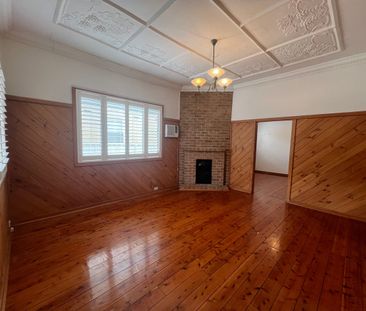 Cosy 3 Bedroom Home - Photo 2