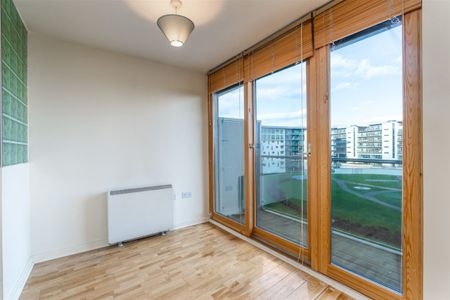 The Crescent, Park West, Dublin 12 - Photo 5