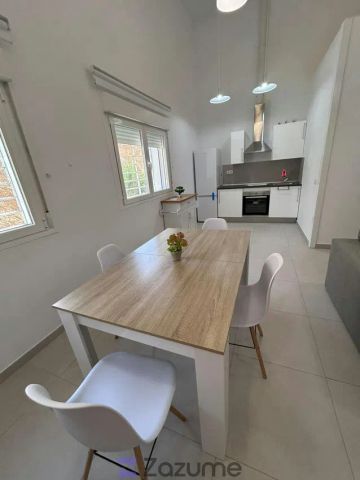 Alquiler de piso en Calle Sustancia - Photo 2