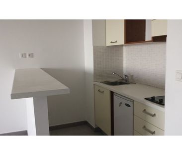 Location Appartement 2 pièces 41m² STE CLOTILDE 97490 - Photo 3