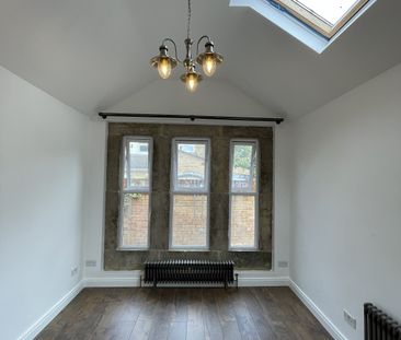 2 bed Detached Bungalow in Eldon Villas 13 Eldon Road, Walthamstow,... - Photo 3