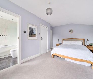 5 bedroom character property to rent - Photo 5