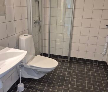 Artillerigatan 27 - Photo 2
