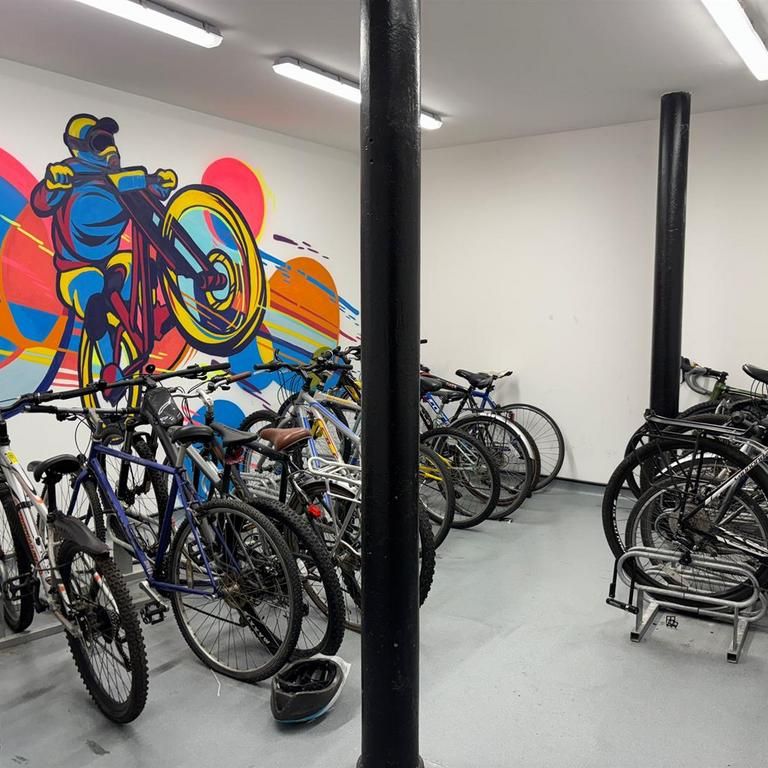 1 bedroom private hall to rent - Photo 1