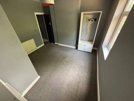 1 bed House Share - To Let - Photo 1