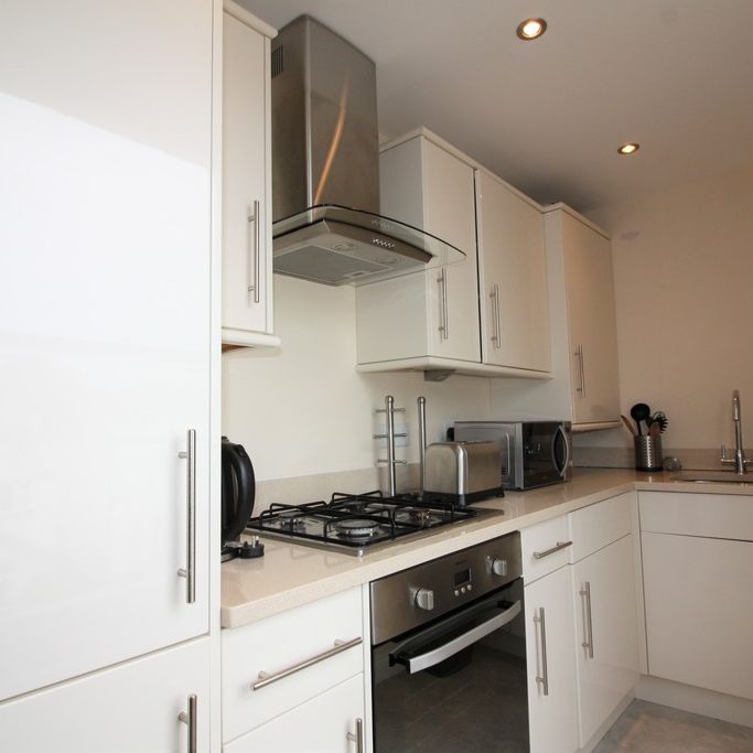 1 bed flat to rent in Shirehampton House, Exeter, EX4 - Photo 1