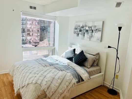 For Lease - 1001 Bay Street Unit# 406, Toronto, Ontario - Photo 1