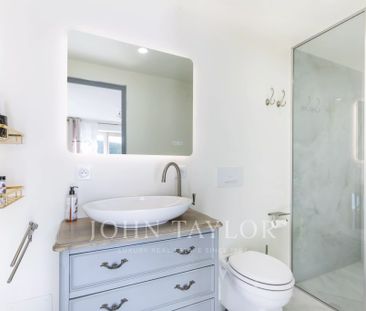 Maison à louer Tourrettes Sur Loup, Cote d'Azur, France7 000 EUR / ... - Photo 2