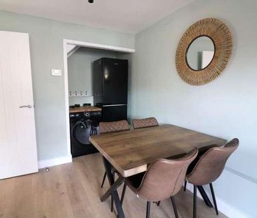 Vicarage Hill, Flitwick, Bedfordshire, MK45 - Photo 2