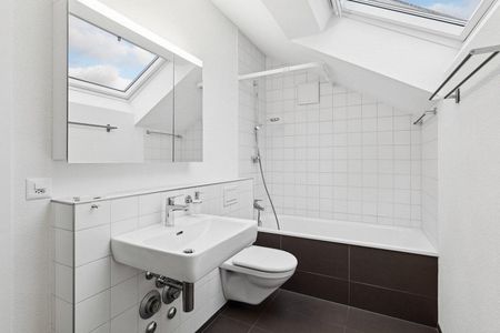 Topmoderne 3.5-Zimmer-Dachwohnung in Niederscherli - Photo 5