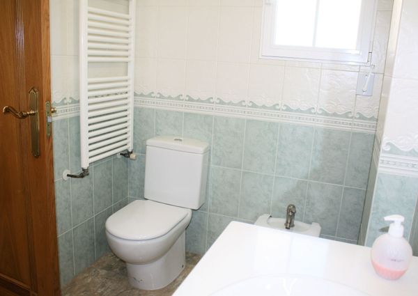 Casa / Chalet en Alfaz del Pi / l'Alfàs del Pi, alquiler