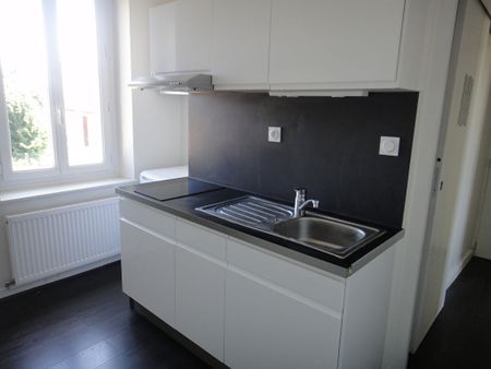 Location appartement 1 pièce, 21.12m², Bourg-en-Bresse - Photo 3
