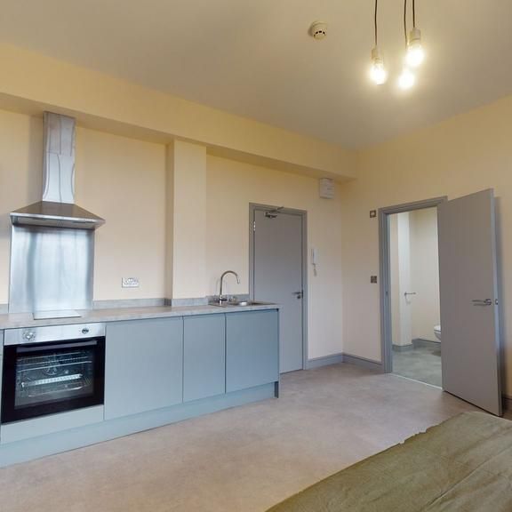 Studio to rent - Photo 1