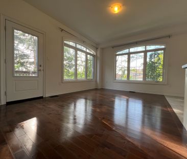 For Lease - 6 Sombrero Lane, Richmond Hill, Ontario - Photo 2