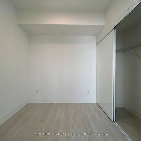 3 Bedroom, 2 Bathroom - King Blue Condos - Photo 1