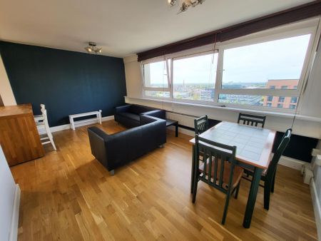 2 bedroom apartment to rent - Photo 2