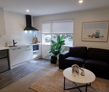 Wonderful Herne Bay 1-Bedroom Unit – Fully Furnished - Photo 5