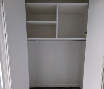 Grand studio de 30,42 m² - QUAI DE L'OISE - Photo 3