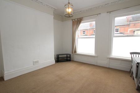 2 6 Arthur Street - Photo 2