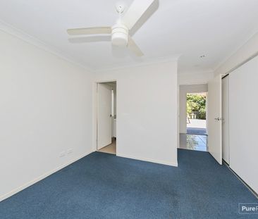 Fresh & Modern Townhouse in Lawnton - Photo 6