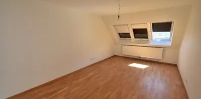 Erstbezug, Topausstattung, neue Fenster inkl. elektr. Rolläden - Photo 2