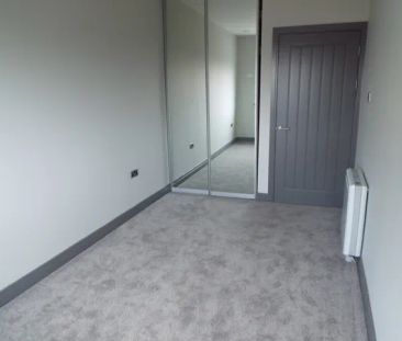 Ebbsfleet Court, Northfleet. DA11 - Photo 4