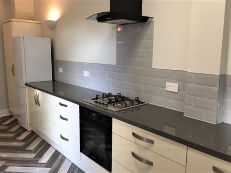 3 Bed Terraced House, Nicander Road, L18 - Photo 3