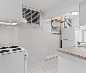 For Lease - 26 Pine Avenue Unit# Lower, Toronto, Ontario - Photo 6