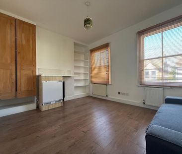 1 bedroom terraced house to rent - Photo 4