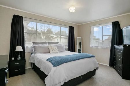 Ready to move in - Photo 2