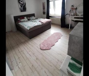 Zentral wohnen, entspannt leben: 2-Zimmer-Wohnung in Bebra - Photo 2