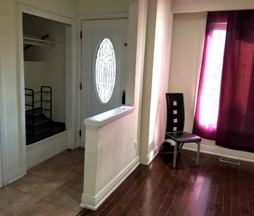 For Lease - 182 Confederation Drive Unit# Main Floor, Toronto, Ontario - Photo 5