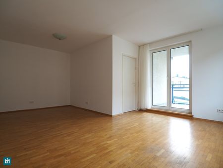 SCHÖNE 3 - ZIMMER WOHNUNG MIT FREIFLÄCHE / NÄHE SAARPARK - Photo 2