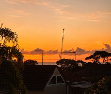 Bondi Beach - Photo 4