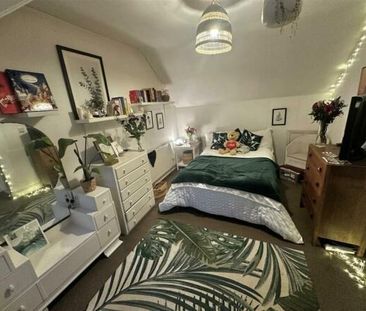 4 bedroom terraced house to rent - Photo 4