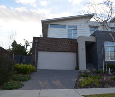 1 Inglisby Road, Mont Albert - Photo 2