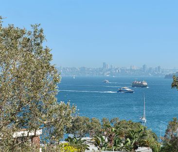 Spacious Three Bedroom with Harbour Views - Fully Furnished - Photo 3
