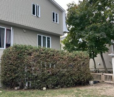 9 1/2 - Deux-Montagnes - 2 500 $/mois - Photo 4