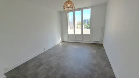 Location Appartement 3 pièces 68m² LE PONT DE CLAIX 38800 - Photo 2