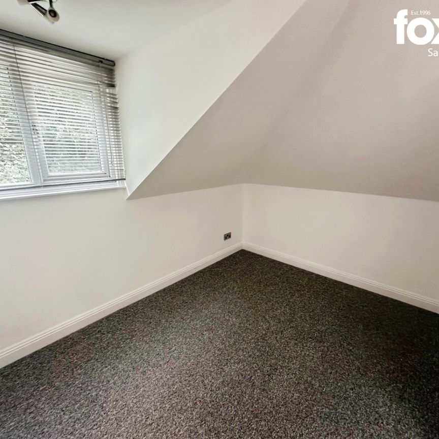 1 bed studio flat to rent in Flat 8, Campbell Court, Bournemouth Dorset - Photo 1