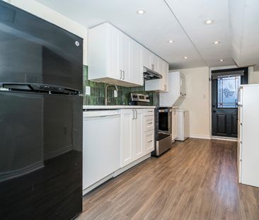 For Lease - 181 Montrose Avenue Unit# Lower, Toronto, Ontario - Photo 5