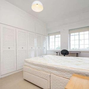 Richmond Hill, Richmond, TW10 - Photo 2