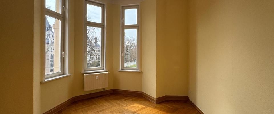 **helle 2-R-WE mit Massivparkett und Erker - Toplage Görlitz** - Foto 1