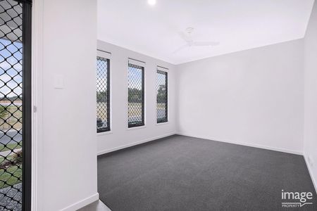 Family home in a quiet location - Photo 5