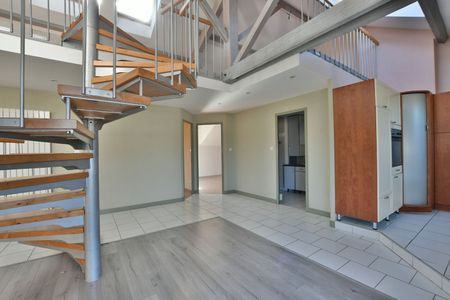 Location Appartement 5 pièces 126m² EPINAL 88000 - Photo 2